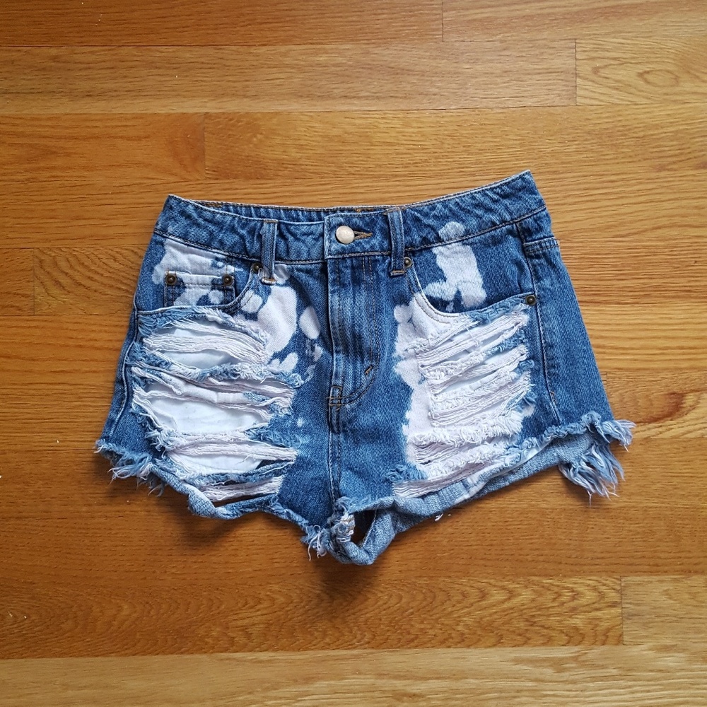 Medium Wash Distressed Shorts
